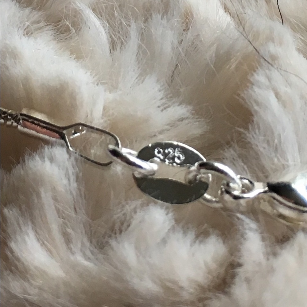 Large red coral pendant/Sterling Silv. Snake Chain - Picture 3 of 3