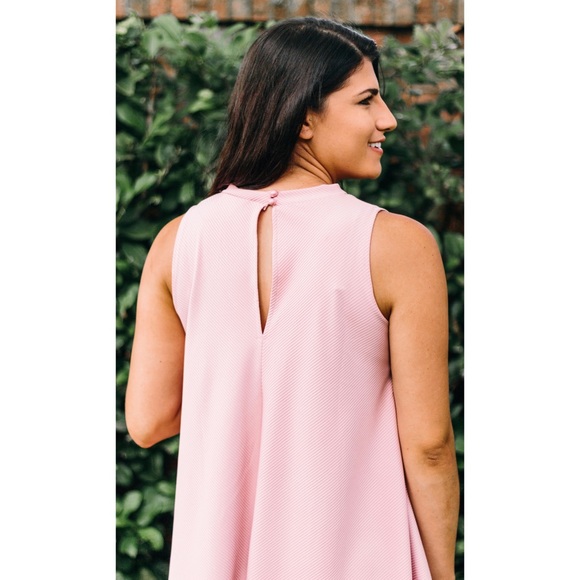 Cross Ribbed Swing Dress - Picture 4 of 4