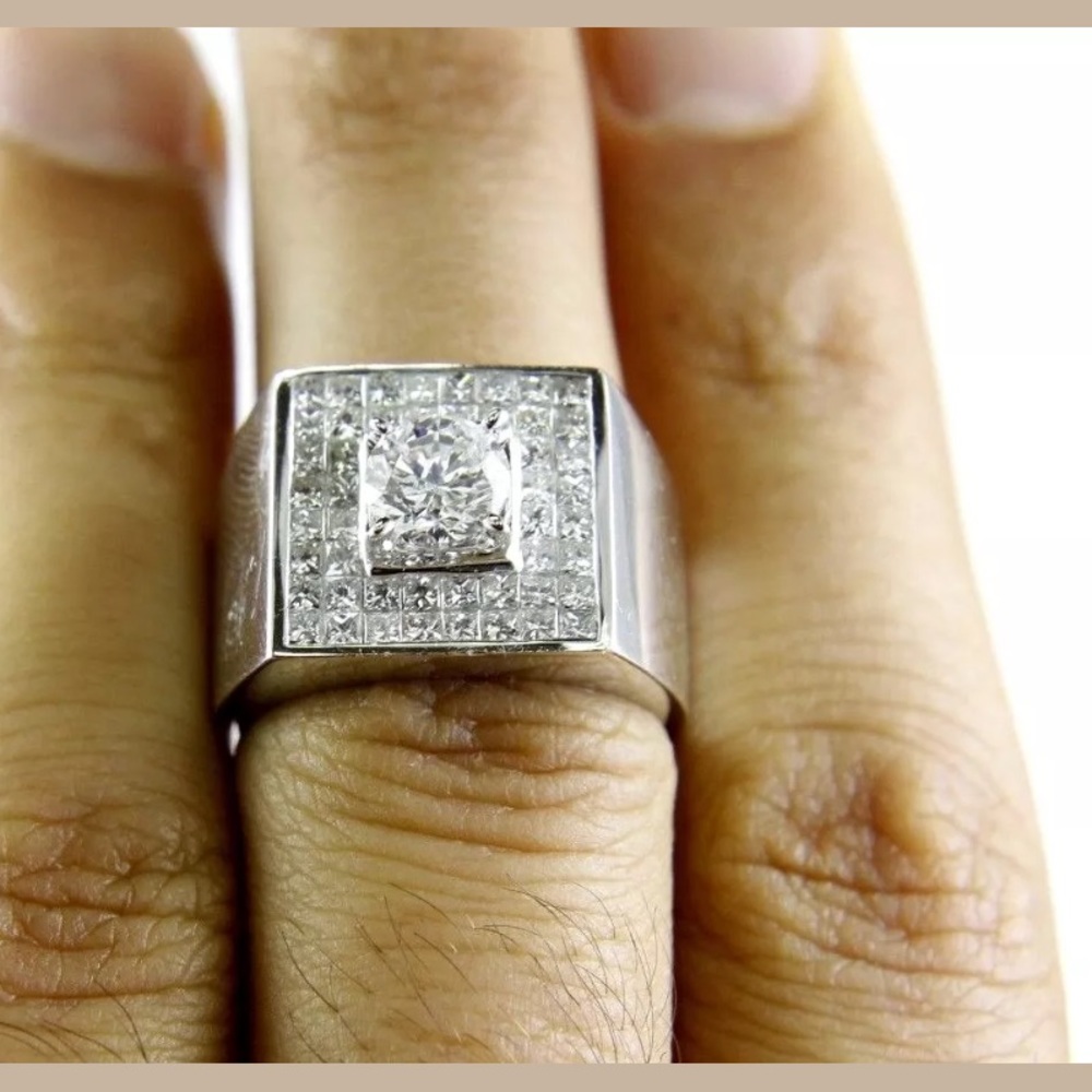 14k 2.84ctw Diamond ring .1ctw round brilliant