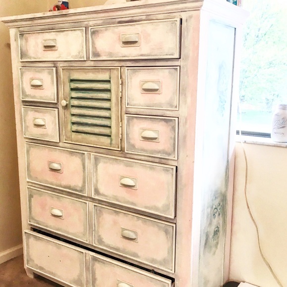Farmhouse Chic Dresser & Buffet examples: Custom - Picture 2 of 8