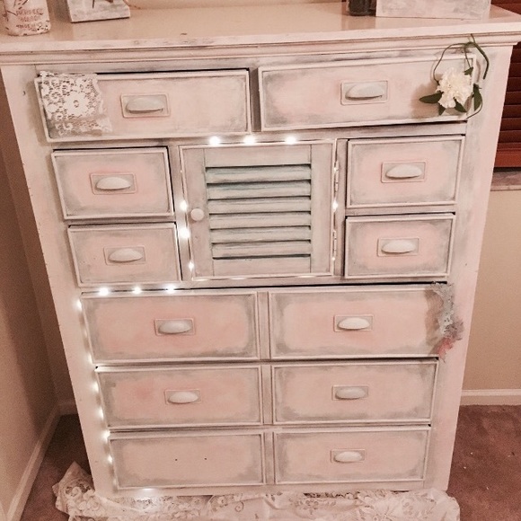 Farmhouse Chic Dresser & Buffet examples: Custom - Picture 4 of 8