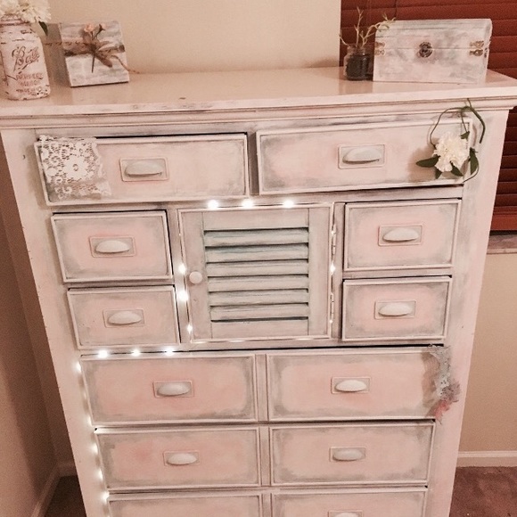 Farmhouse Chic Dresser & Buffet examples: Custom - Picture 8 of 8