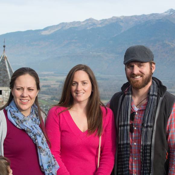 Meet your Posher, Danielle - Picture 1 of 1