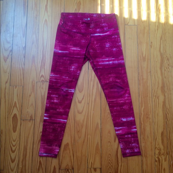 Athletic Leggings - Picture 2 of 4