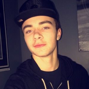 Meet your Posher, Jayson