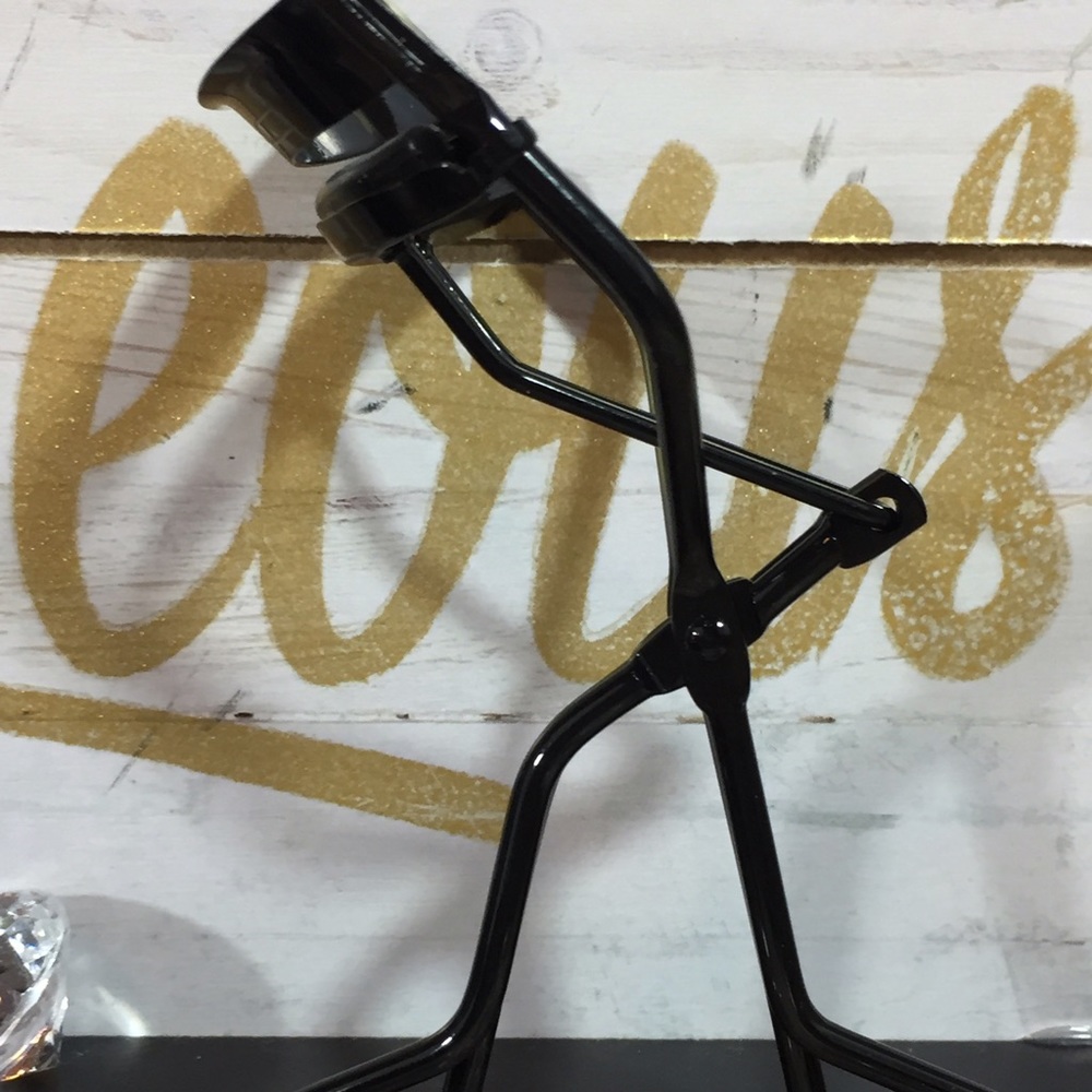 ✨NEW✨Authentic 💕MAC FULL LASH Curler💕 - Picture 2 of 5