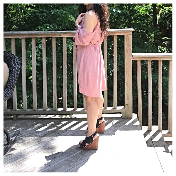 ♦️LAST ONE SALE ♦️Crochet trim cold shoulder dress - Picture 4 of 5