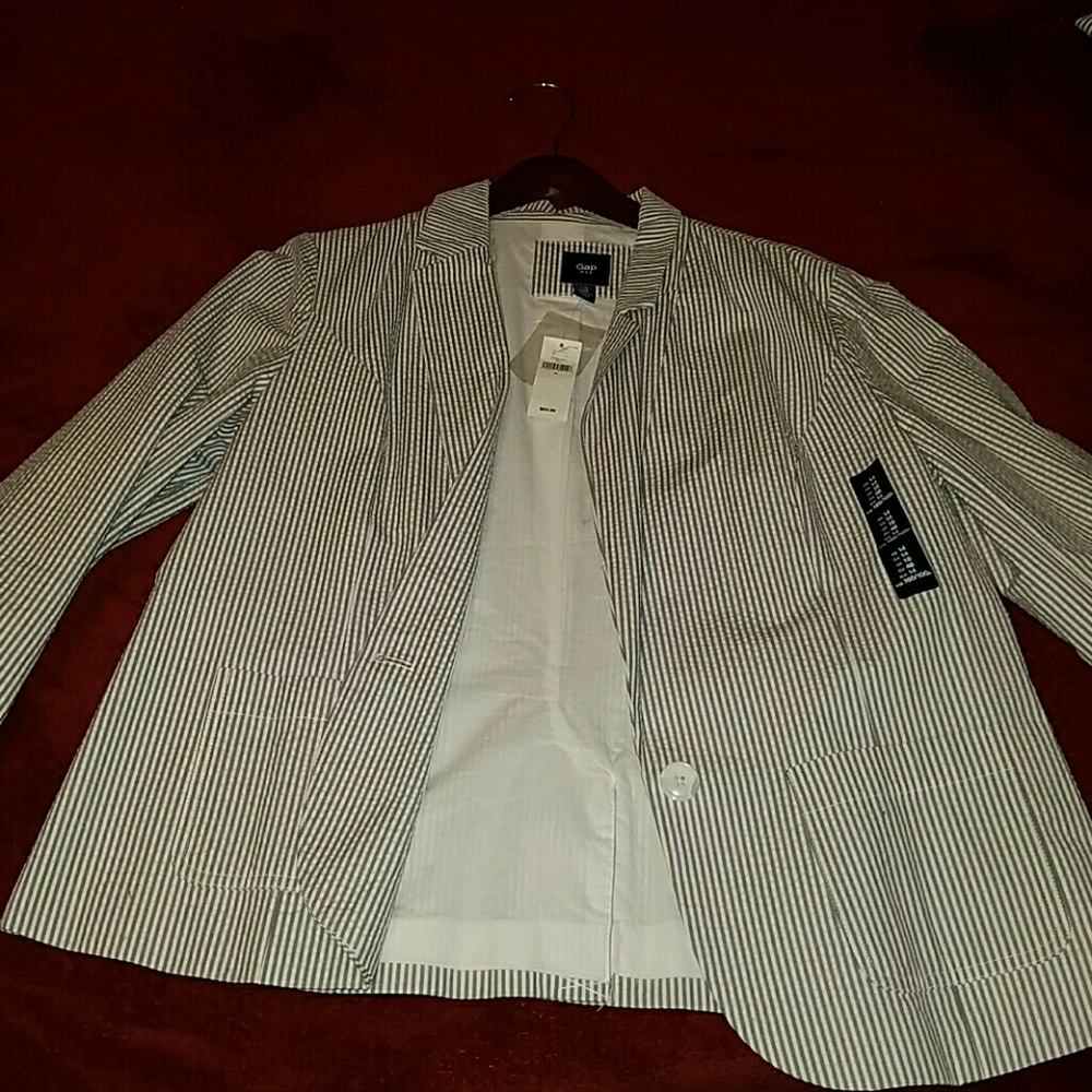 NWT- GAP Brand Seersucker Women's Blazer