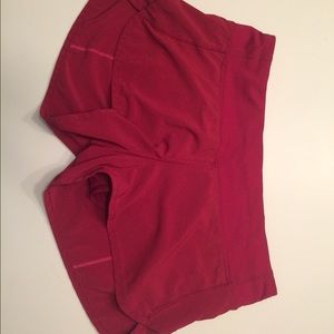 Size 6 Maroon Lululemon speed short.