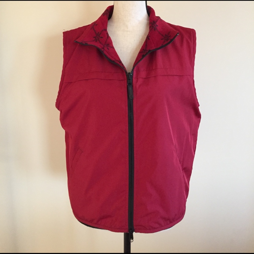 Women's reversible vest