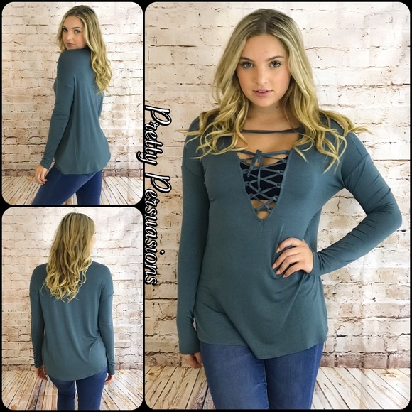 SALE‼️ Strappy Lace Up Plunging V-Neck Jersey Top - Picture 4 of 5