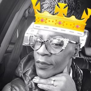 Meet your Posher, Felicia