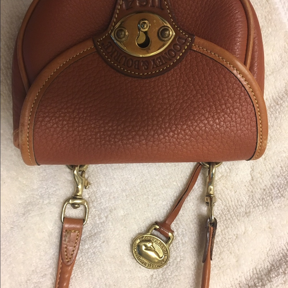 Dooney & Bourke Small Crossbody Small Purse