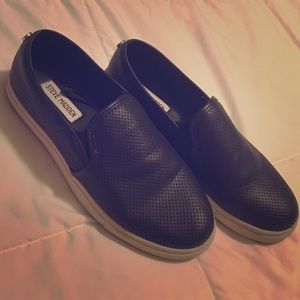 Steve Madden Slip-Ons