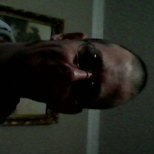 Meet your Posher, Larry