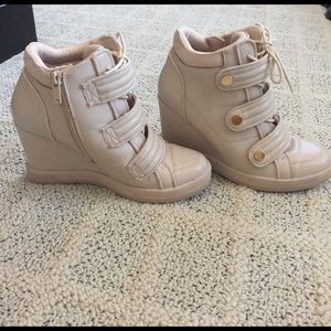 Nude wedge aldo shoes