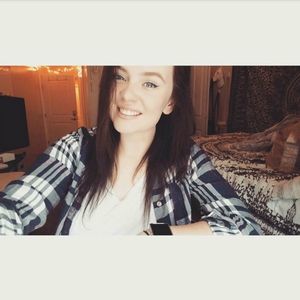 Meet your Posher, Kaitlyn