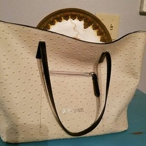 G by Guess