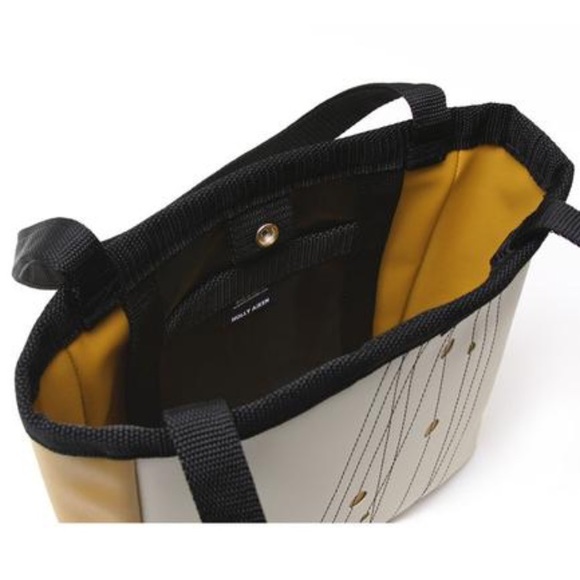 SOLD- Holly Aiken purse - Picture 4 of 4