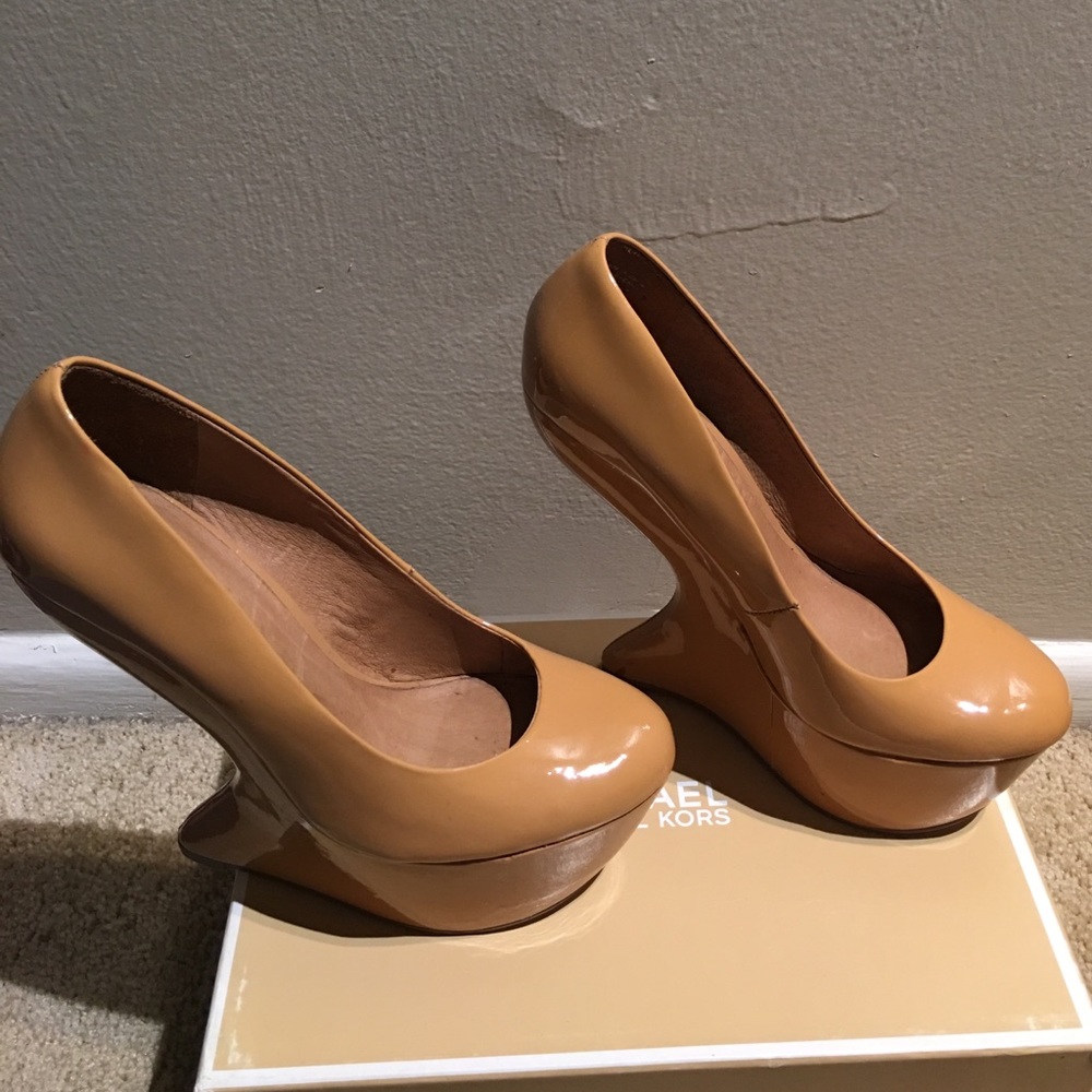 Aldo nude wedges 7