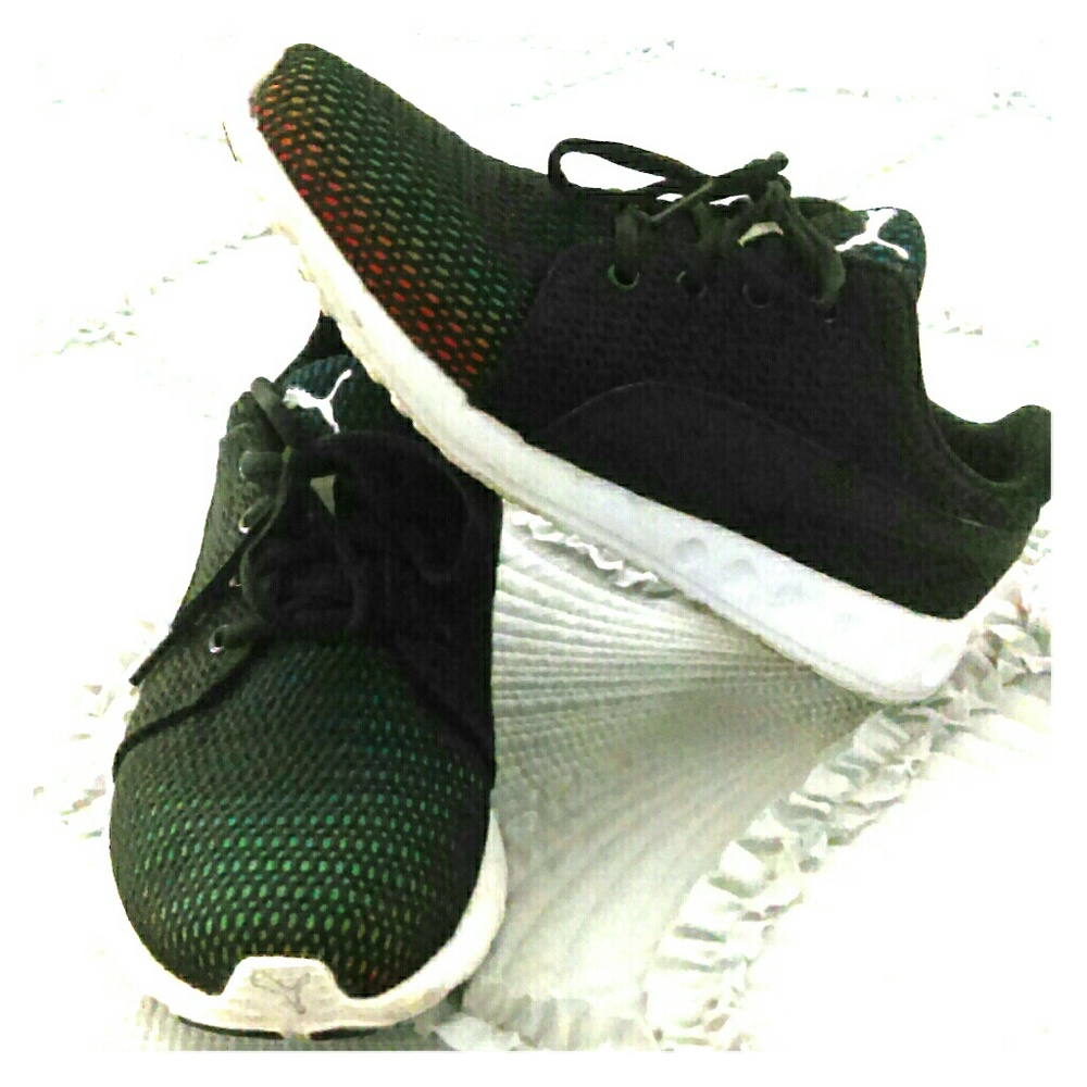 Puma prism sneaker
