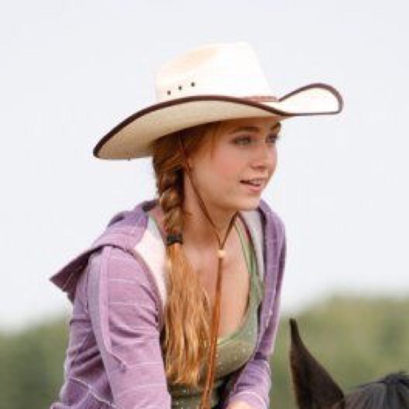 Cowgirl hat - Picture 2 of 2