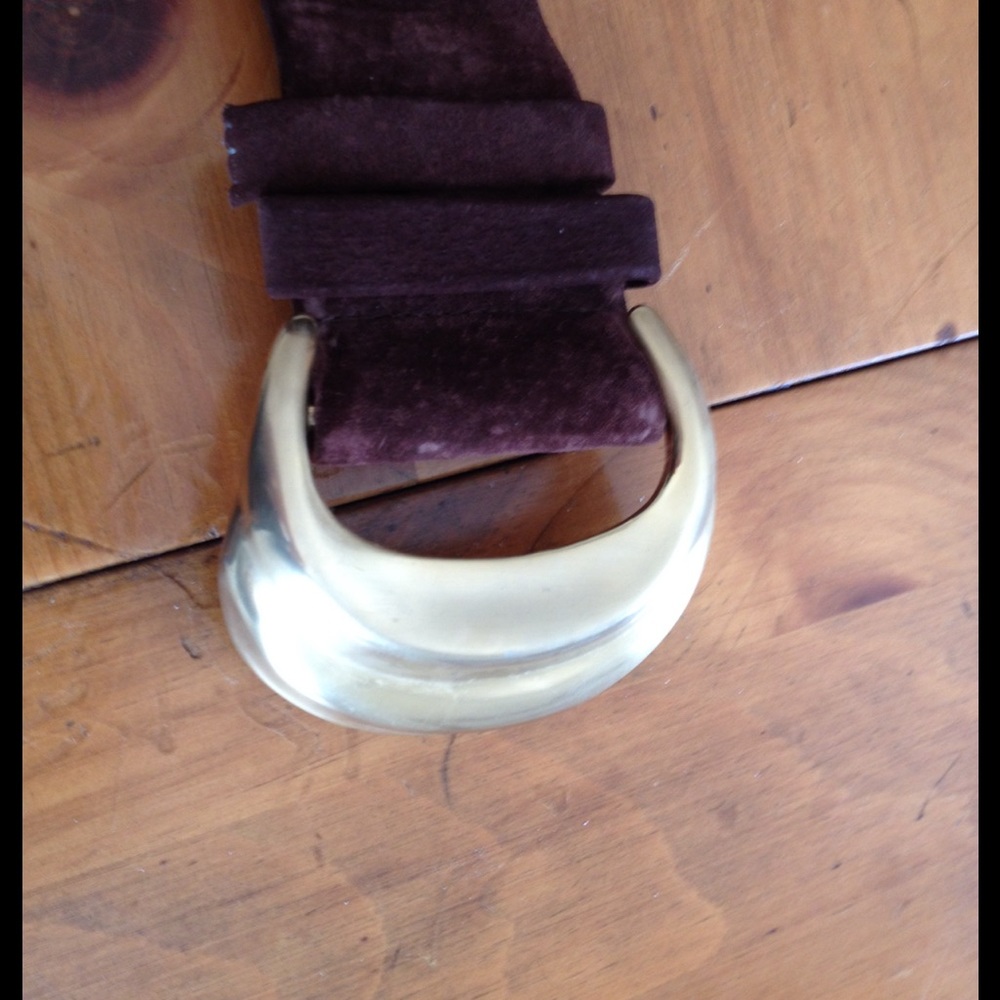 Suede belt