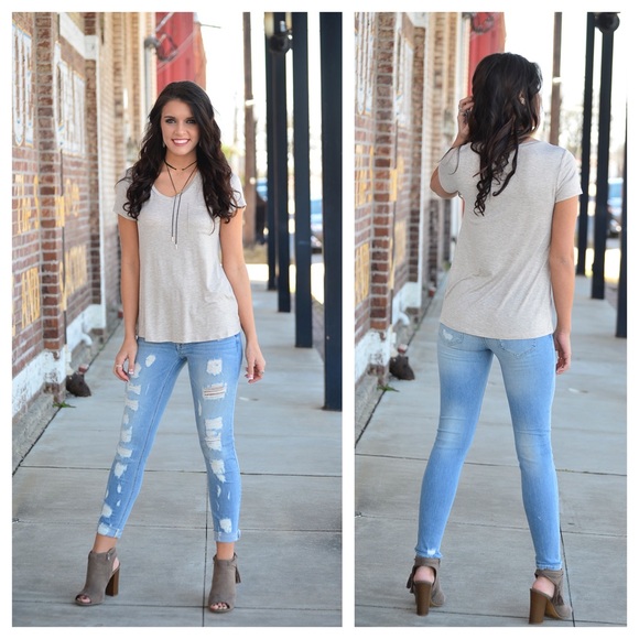 Light denim destroyed skinny jeans - Picture 6 of 7