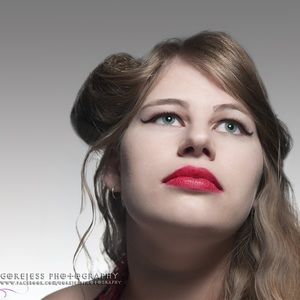 Meet your Posher, Katrina