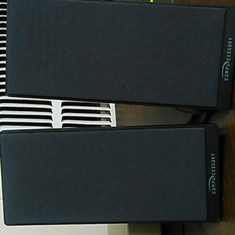 Comput cessory - Picture 2 of 4