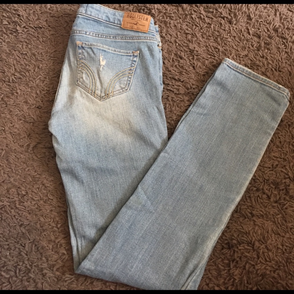 Distressed light wash jeans