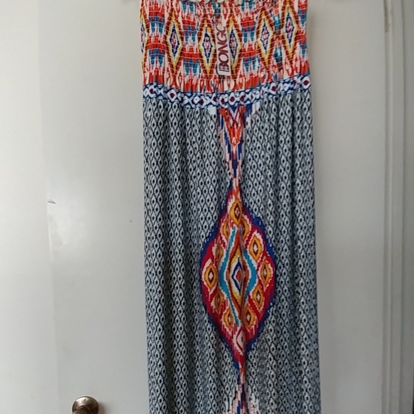 NWT TRIBAL PRINT HALTER MAXI DRESS SIZE M - Picture 2 of 8