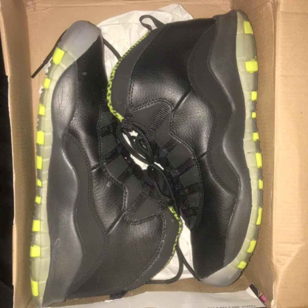 Air Jordan 10s
