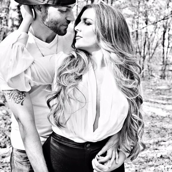 Meet your Posher, Brooke - Picture 1 of 1