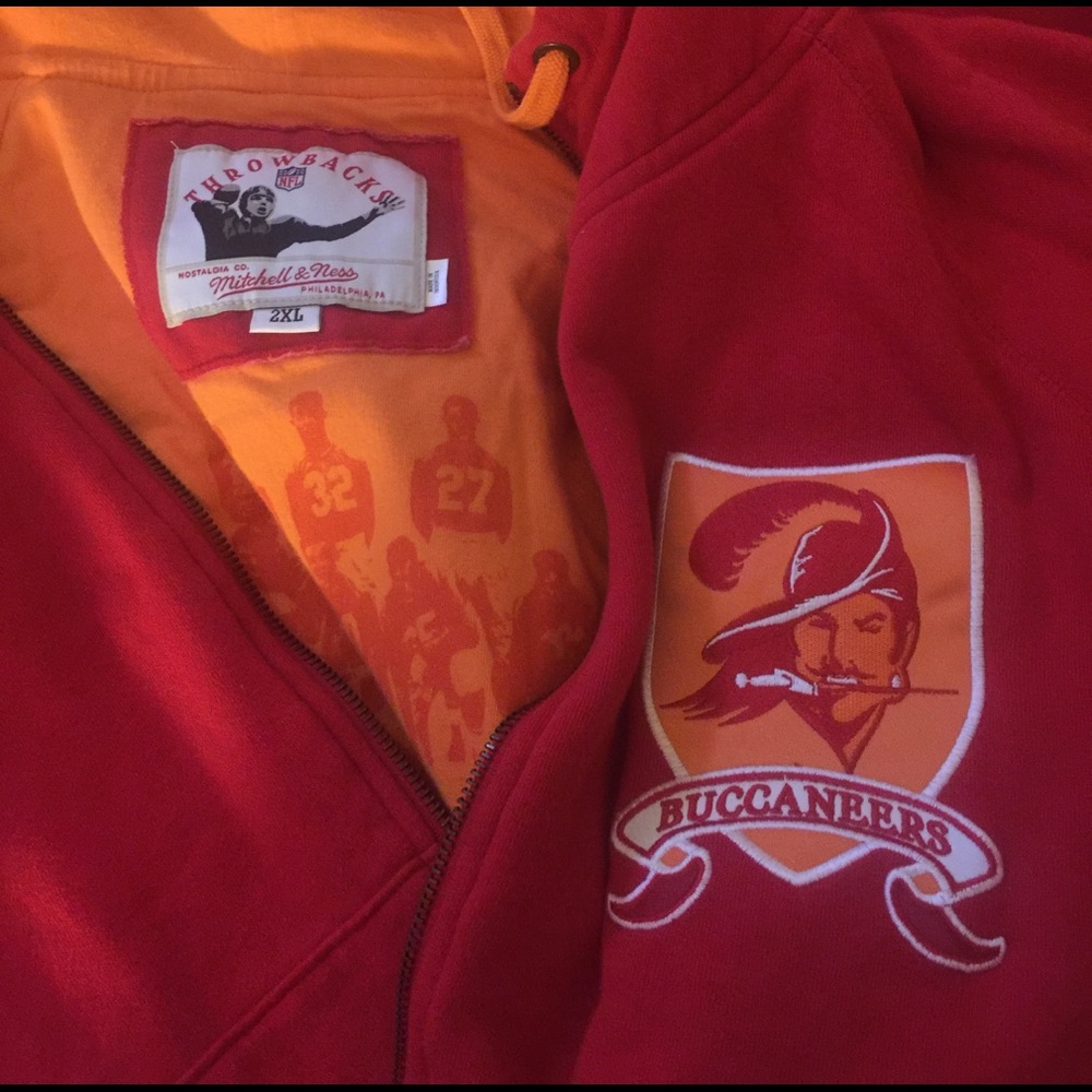 Mitchell & Ness Throwback Hoodie Tampa Bay Bucs