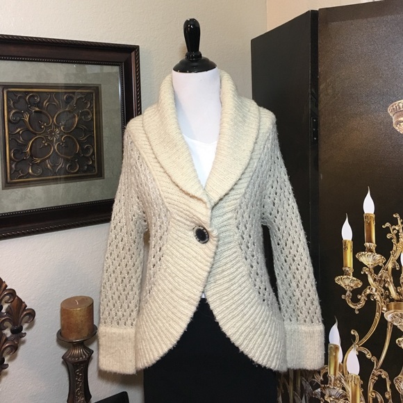 🆕 Knit Sweater Cardigan - Picture 2 of 4