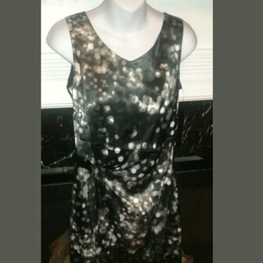 NEW AUTHENTIC ANDREW MARC DANCING LIGHTS DRESS
