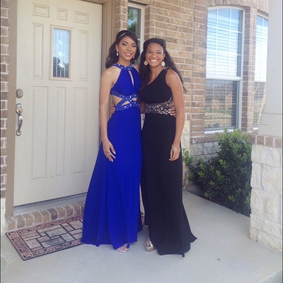 Prom Dress! - Picture 2 of 2