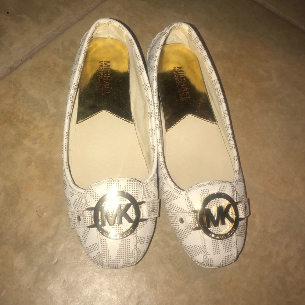 Michael kors flats