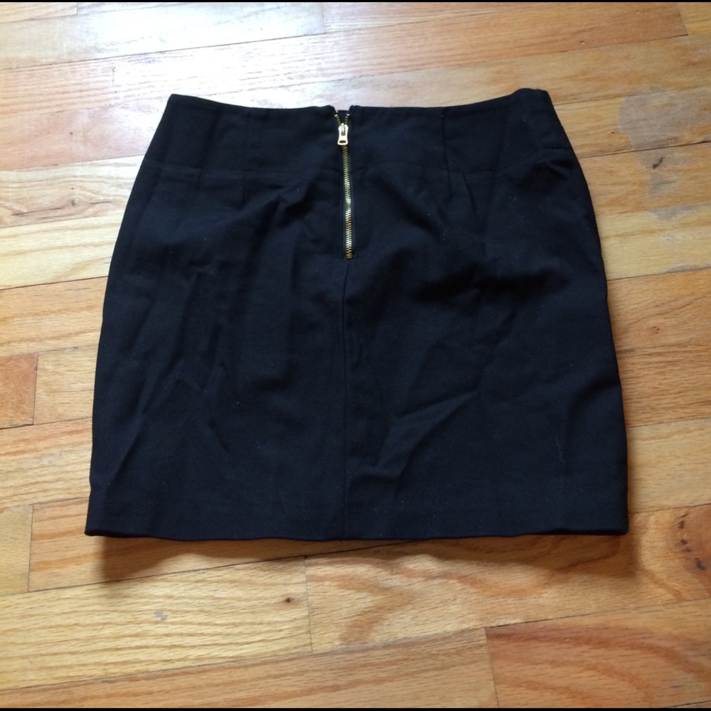 Forever 21 black pencil skirt.