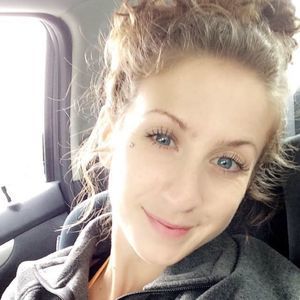 Meet your Posher, Marina