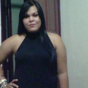 Meet your Posher, Rosa emilia