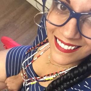 Meet your Posher, Mara