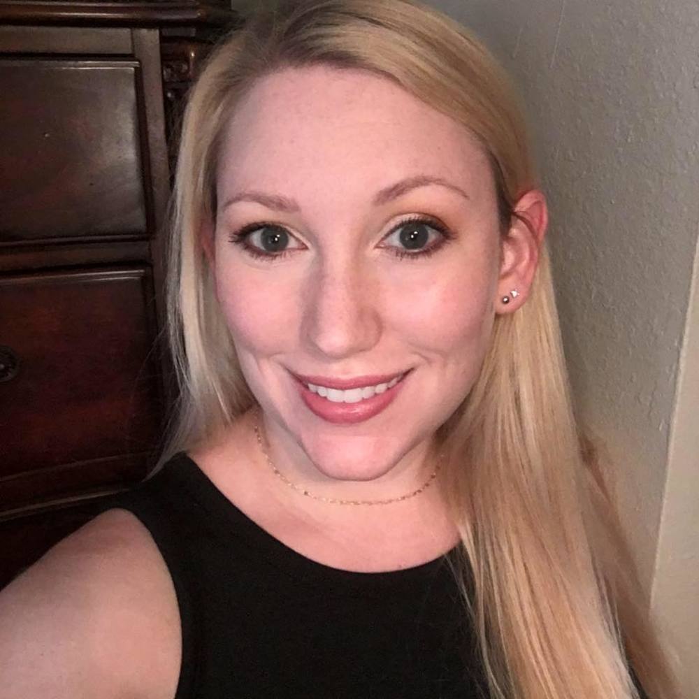 Meet your Posher, Sara