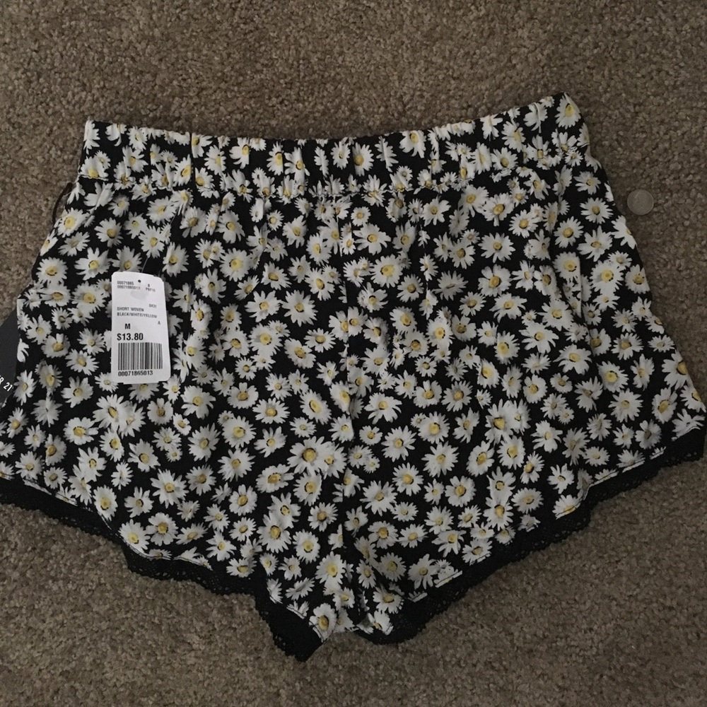 Flower shorts