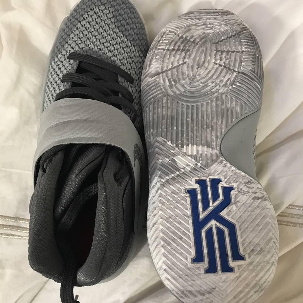 Kyrie Irving shoes