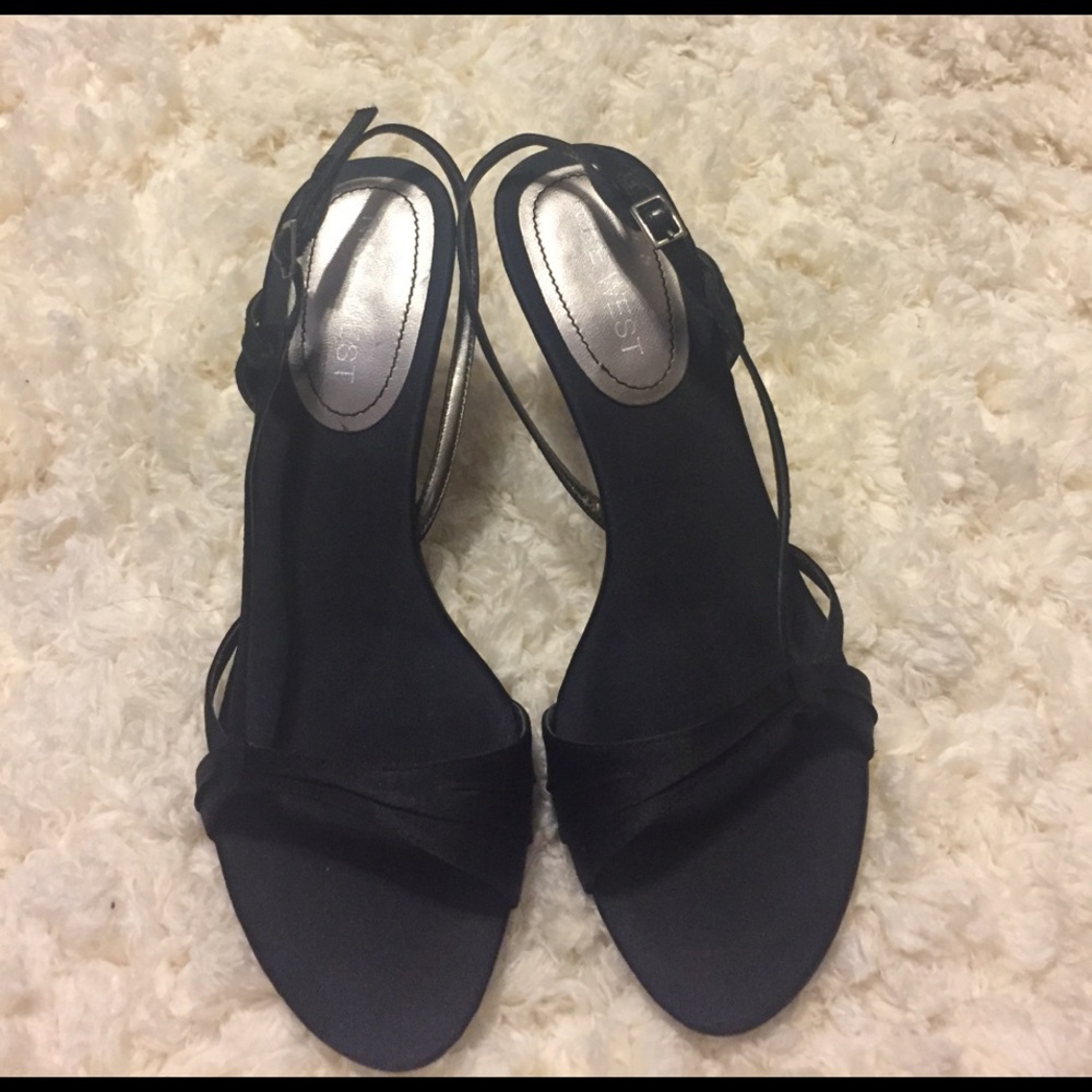 Nine West dress heels!