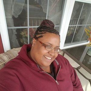 Meet your Posher, Latrice