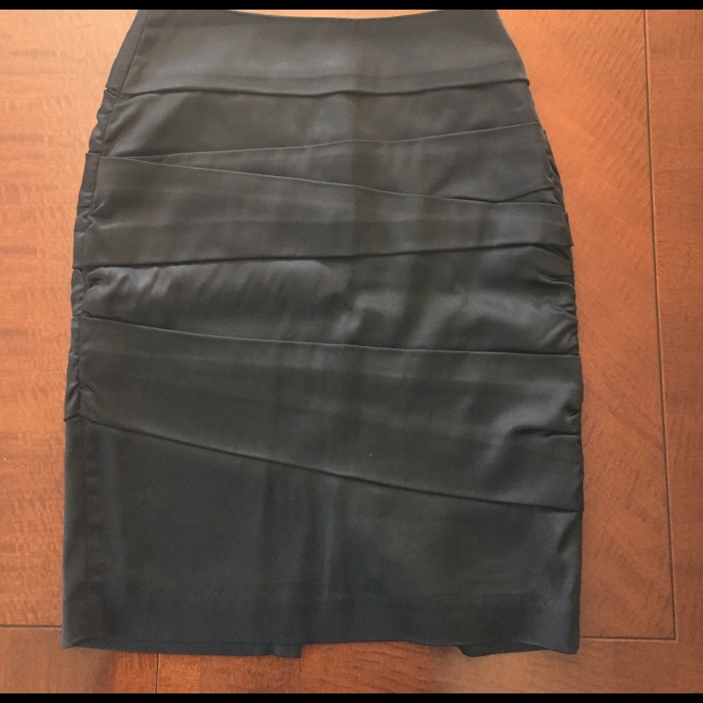 WHBM black rouged satin skirt