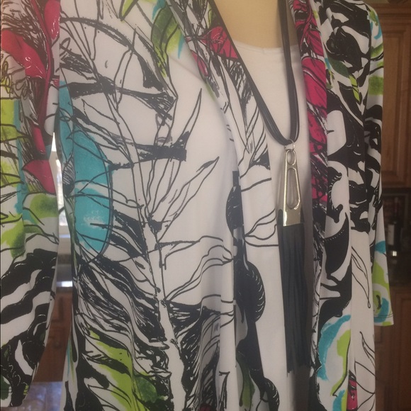 "Peter Nygard" Multi-Print Dress Wrap Tunic - Picture 3 of 6